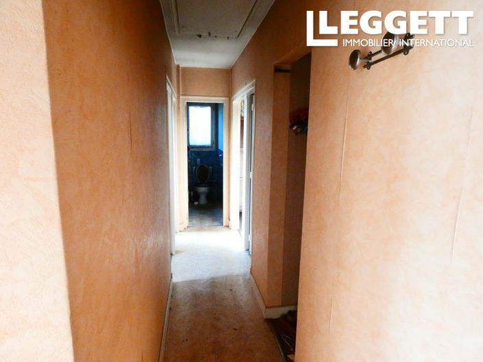 Image No.7-3 Bed House for sale