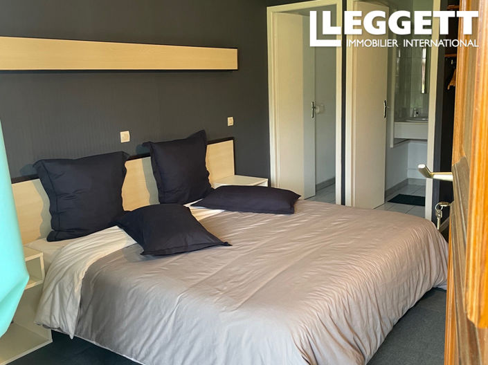 Image No.8-Commercial de 8 chambres à vendre à Masseube