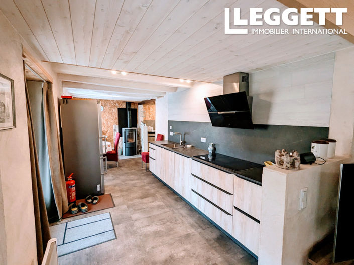 Image No.5-Maison de 2 chambres à vendre à Jumilhac-le-Grand