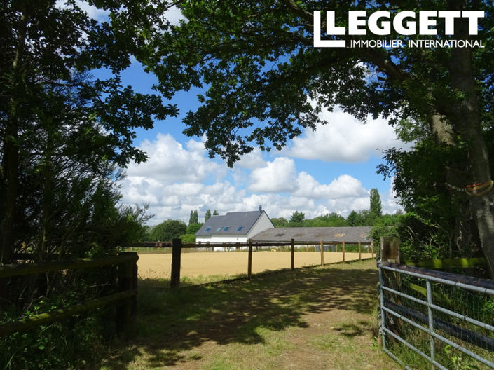 Image No.2-Maison de 4 chambres à vendre à Sainte-Honorine-la-Chardonne