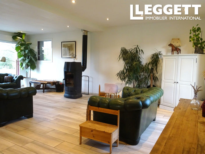 Image No.3-Maison de 4 chambres à vendre à Sainte-Honorine-la-Chardonne