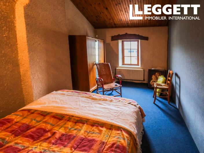 Image No.5-4 Bed House for sale