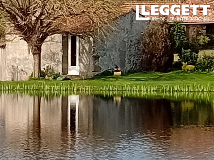 Image No.2-5 Bed House for sale