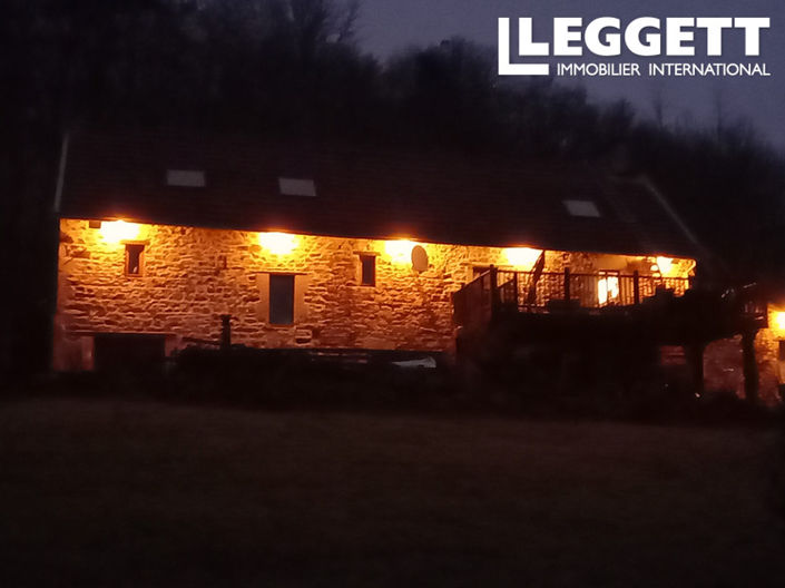 Image No.10-3 Bed House for sale