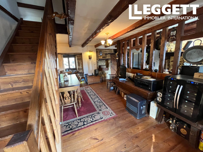 Image No.10-3 Bed House for sale