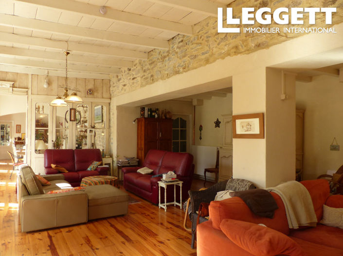 Image No.2-5 Bed House for sale