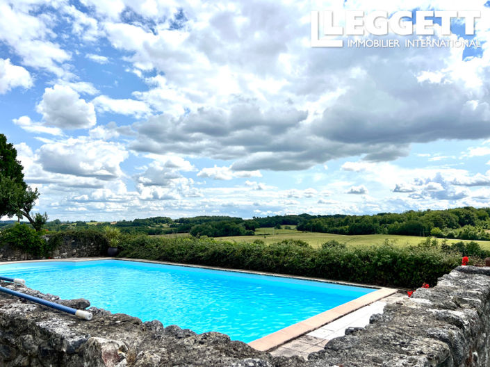 Image No.3-4 Bed House for sale