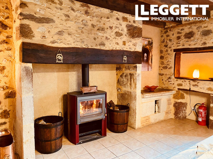 Image No.9-7 Bed House for sale