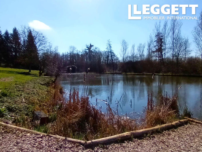 Image No.3-Terre de 6 chambres à vendre à Gréez-sur-Roc