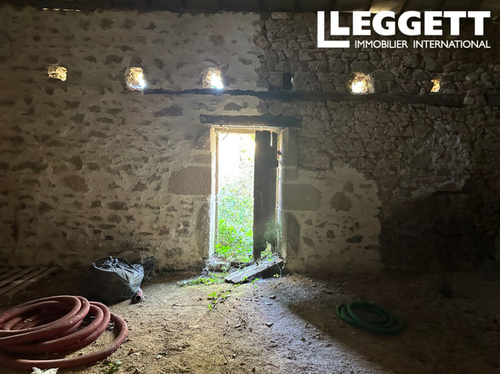 Image No.6-Maison à vendre à Saint-Saud-Lacoussière