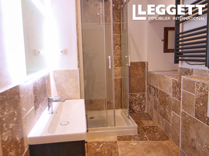 Image No.9-3 Bed House for sale