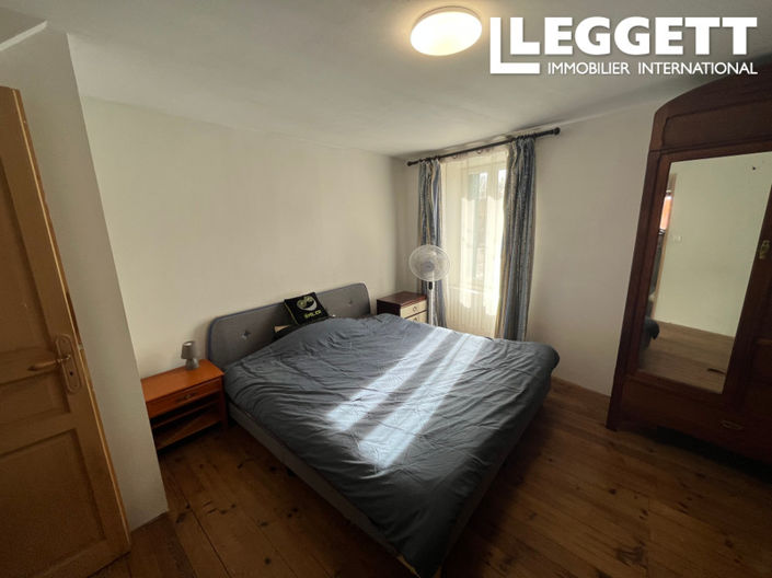 Image No.7-4 Bed House for sale