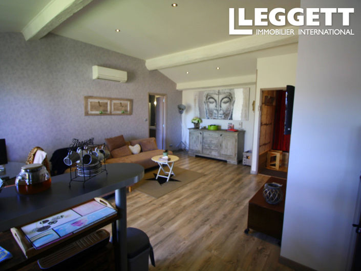 Image No.6-2 Bed House for sale