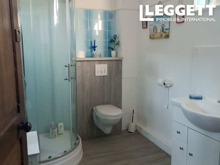 Image No.9-4 Bed House for sale