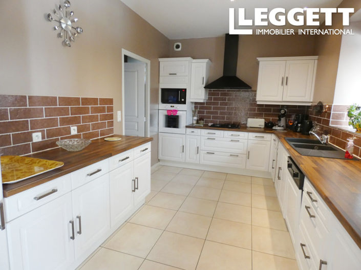 Image No.5-Maison de 6 chambres à vendre à Manche