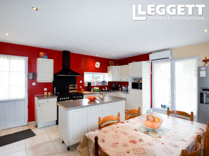 Image No.3-Maison de 8 chambres à vendre à Angliers