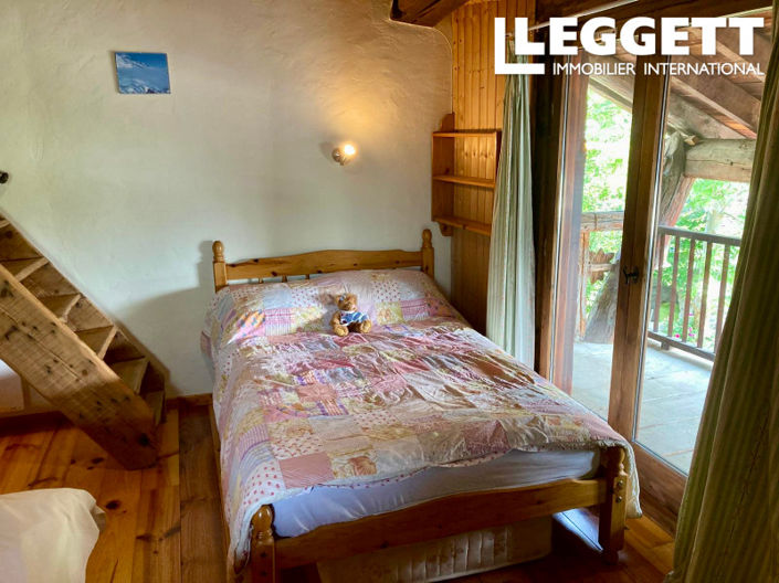 Image No.9-2 Bed House for sale