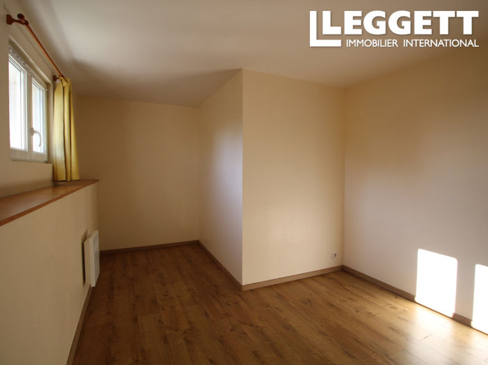 Image No.5-Maison de 2 chambres à vendre à Villemain