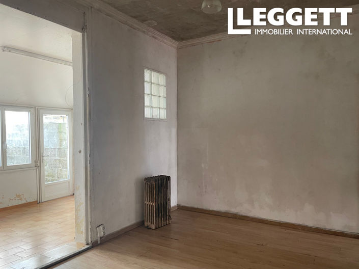 Image No.10-4 Bed House for sale