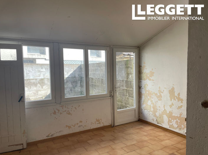 Image No.9-4 Bed House for sale