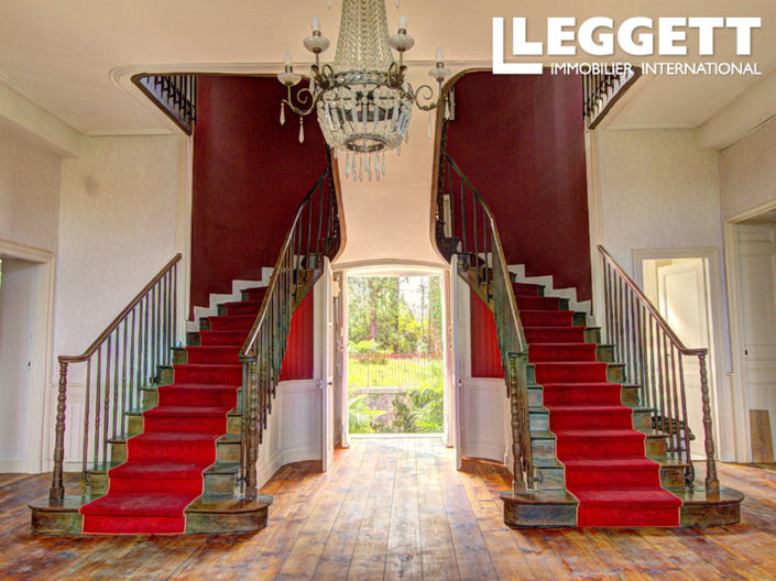 Image No.3-Châteaux de 8 chambres à vendre à Salies-de-Bearn
