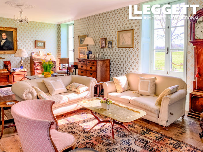 Image No.5-5 Bed House for sale