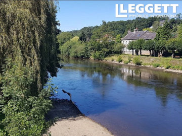 1 - Pont-d'Ouilly, House