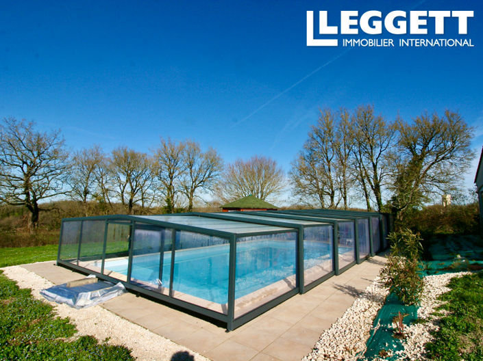 Image No.2-4 Bed House for sale