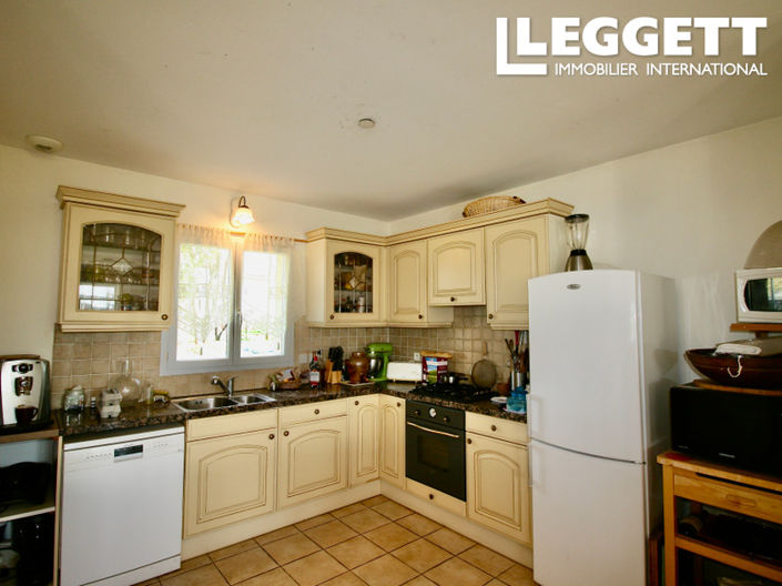 Image No.5-4 Bed House for sale