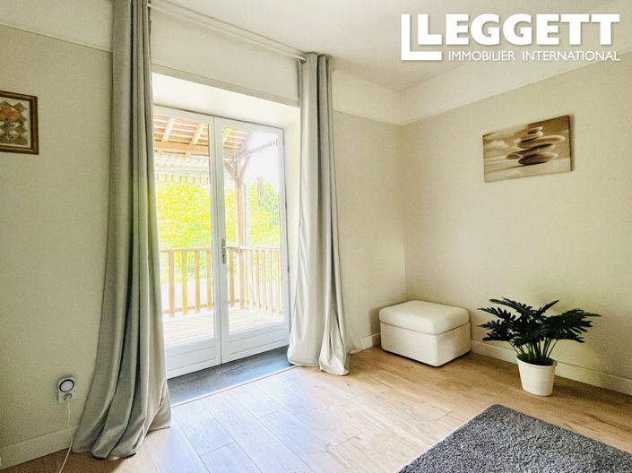 Image No.3-3 Bed House for sale