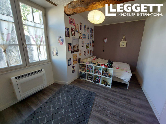 Image No.10-Commercial de 4 chambres à vendre à Angoulême