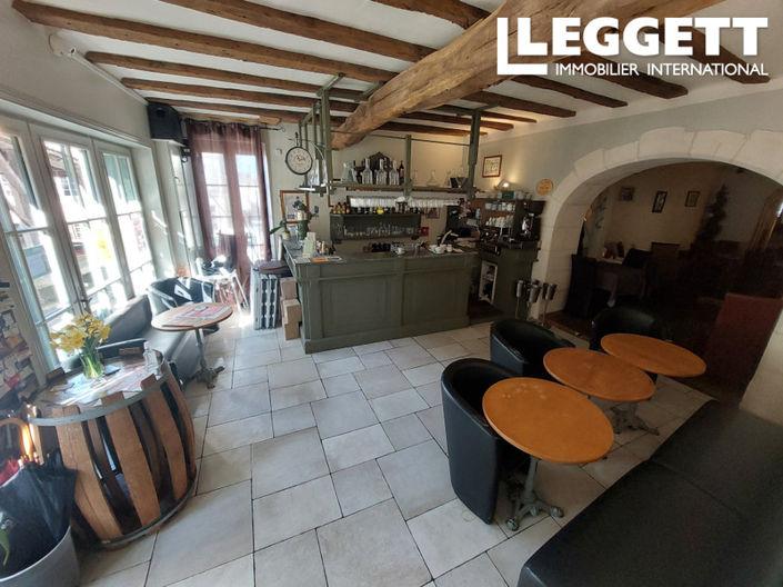 Image No.5-Commercial de 4 chambres à vendre à Angoulême