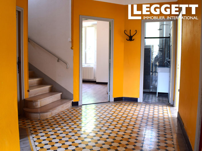 Image No.2-4 Bed House for sale