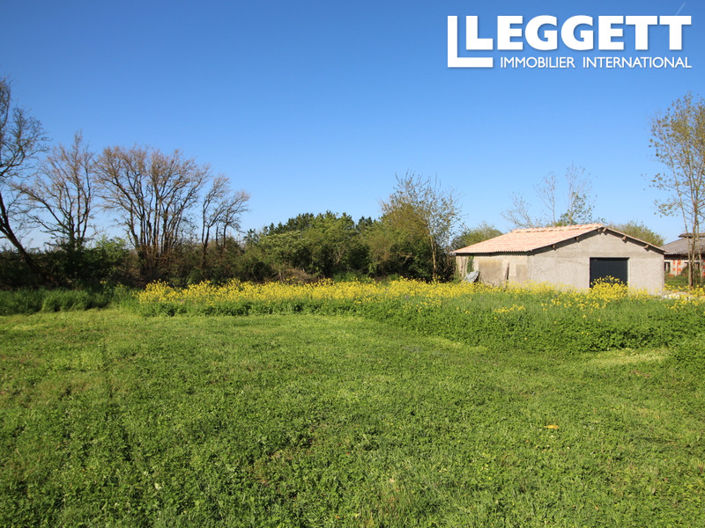 Image No.2-Maison de 4 chambres à vendre à Paizay-Naudouin-Embourie