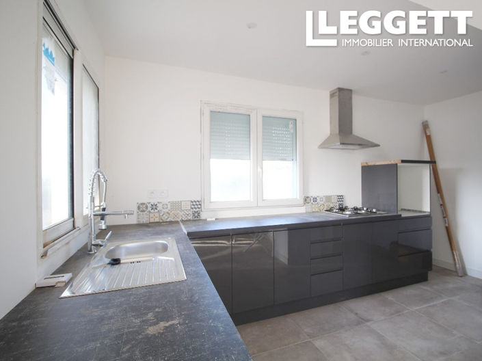 Image No.5-Maison de 4 chambres à vendre à Paizay-Naudouin-Embourie