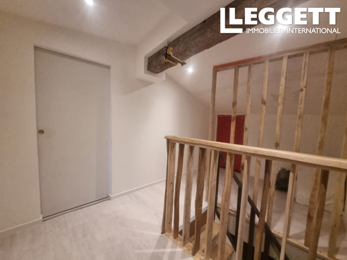 Image No.7-3 Bed House for sale