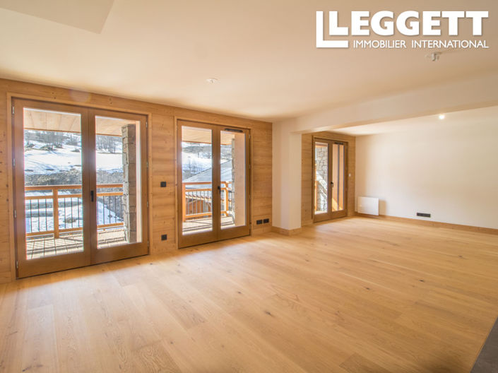 Image No.1-3 Bed Apartment for sale
