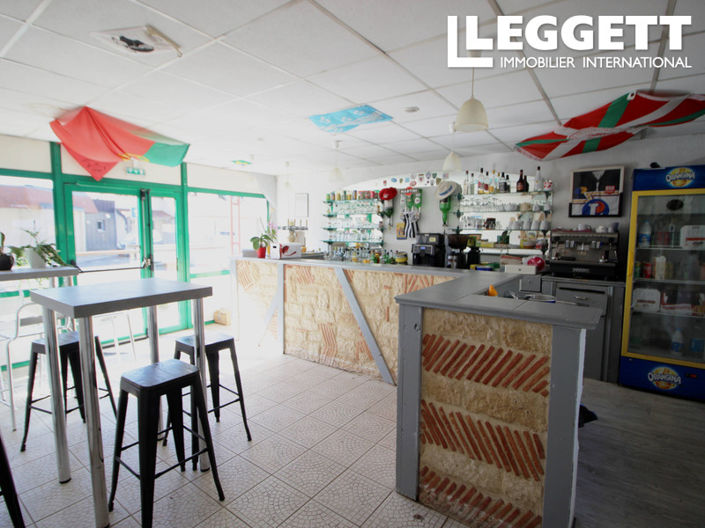 Image No.3-9 Bed Commercial for sale