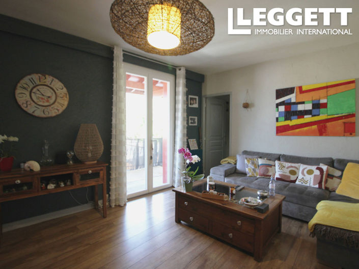 Image No.9-9 Bed Commercial for sale