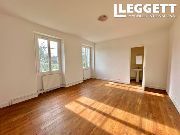 Image No.6-4 Bed House for sale