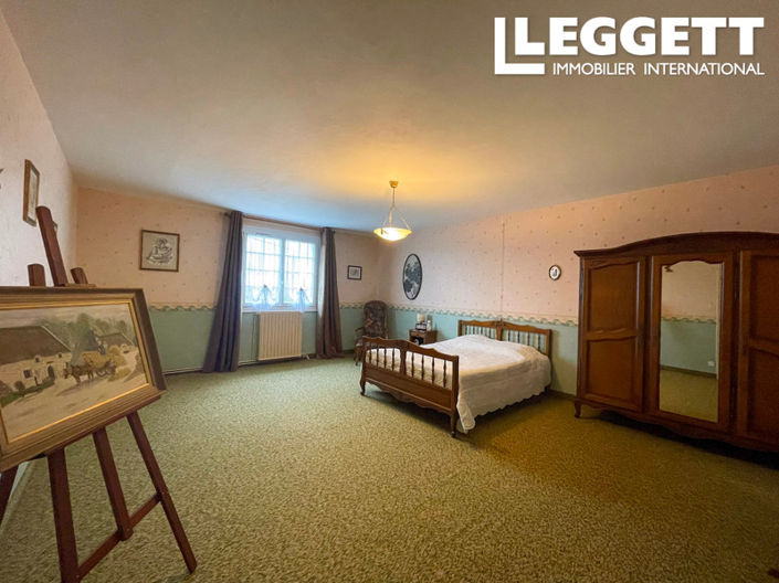 Image No.6-4 Bed House for sale