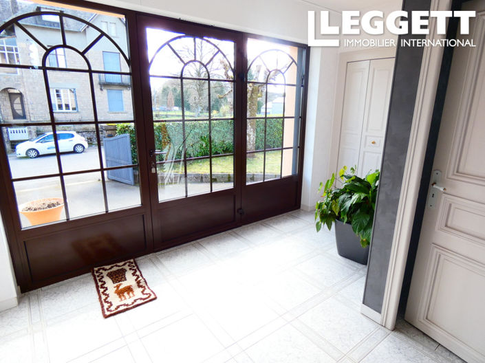 Image No.9-4 Bed House for sale