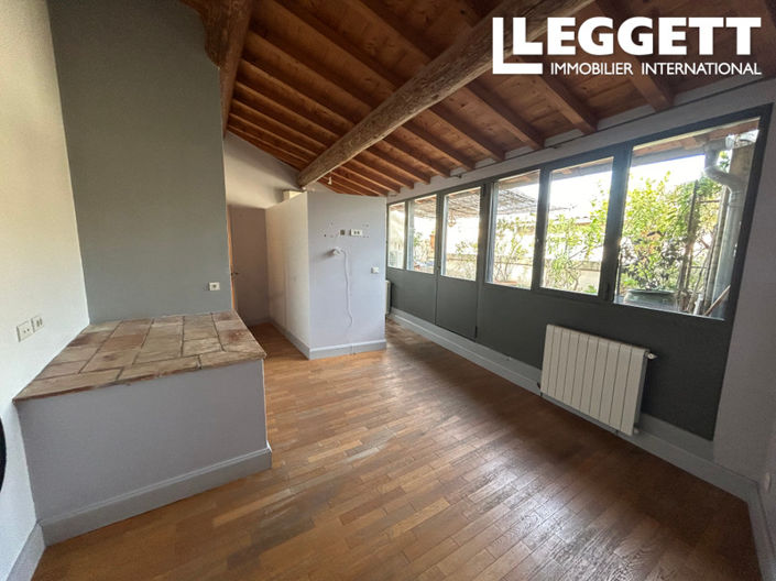 Image No.5-2 Bed House for sale