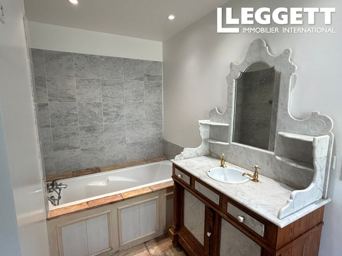 Image No.7-2 Bed House for sale