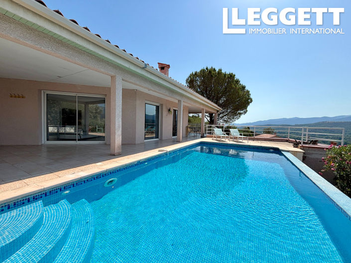 Image No.1-4 Bed House for sale