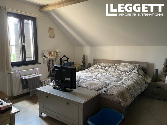 Image No.9-3 Bed House for sale