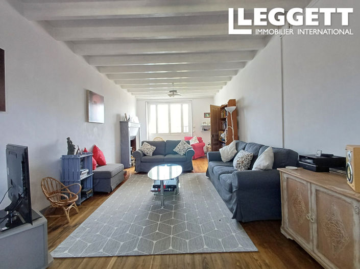 Image No.10-4 Bed House for sale