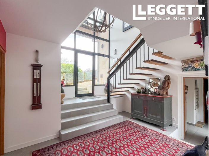 Image No.5-4 Bed House for sale