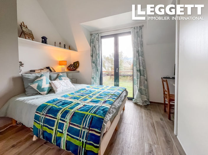 Image No.7-4 Bed House for sale