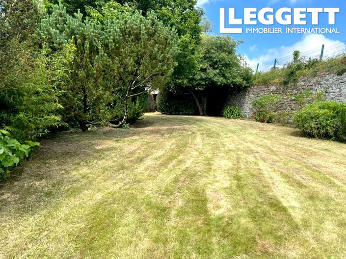 Image No.10-6 Bed House for sale